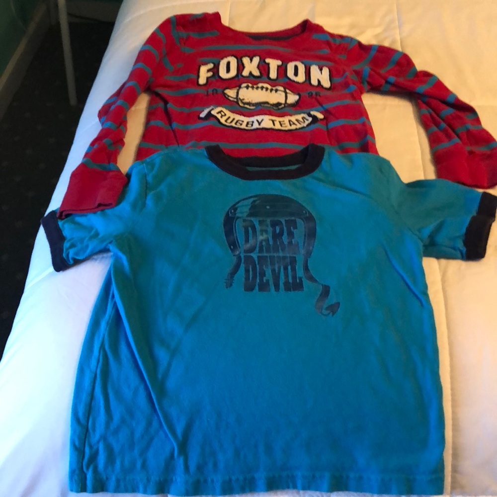 3 boys shirts size 5-6 GUC